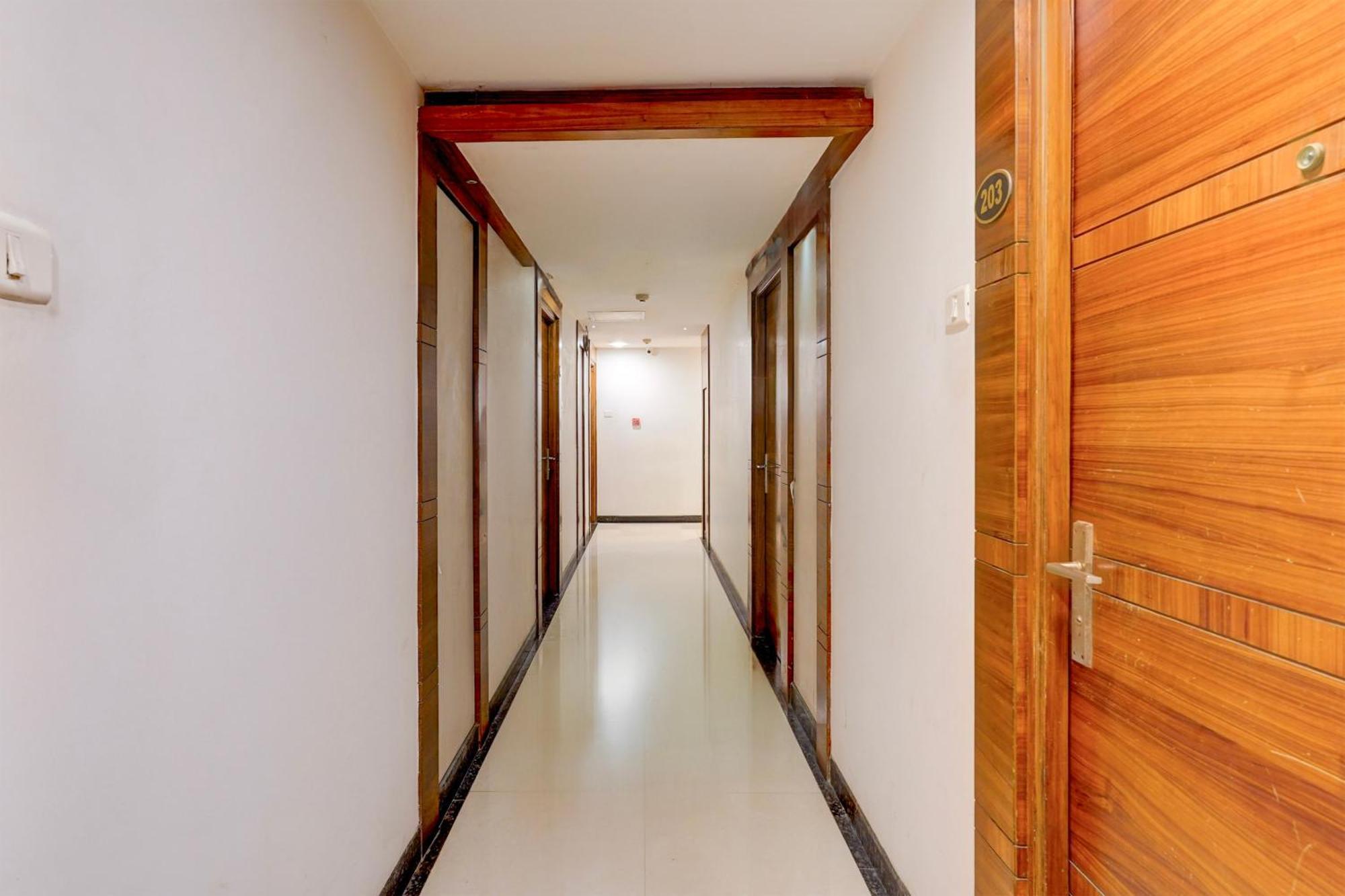 Super Townhouse Arcot Road Near Kauvery Hospital Chennai Exterior photo