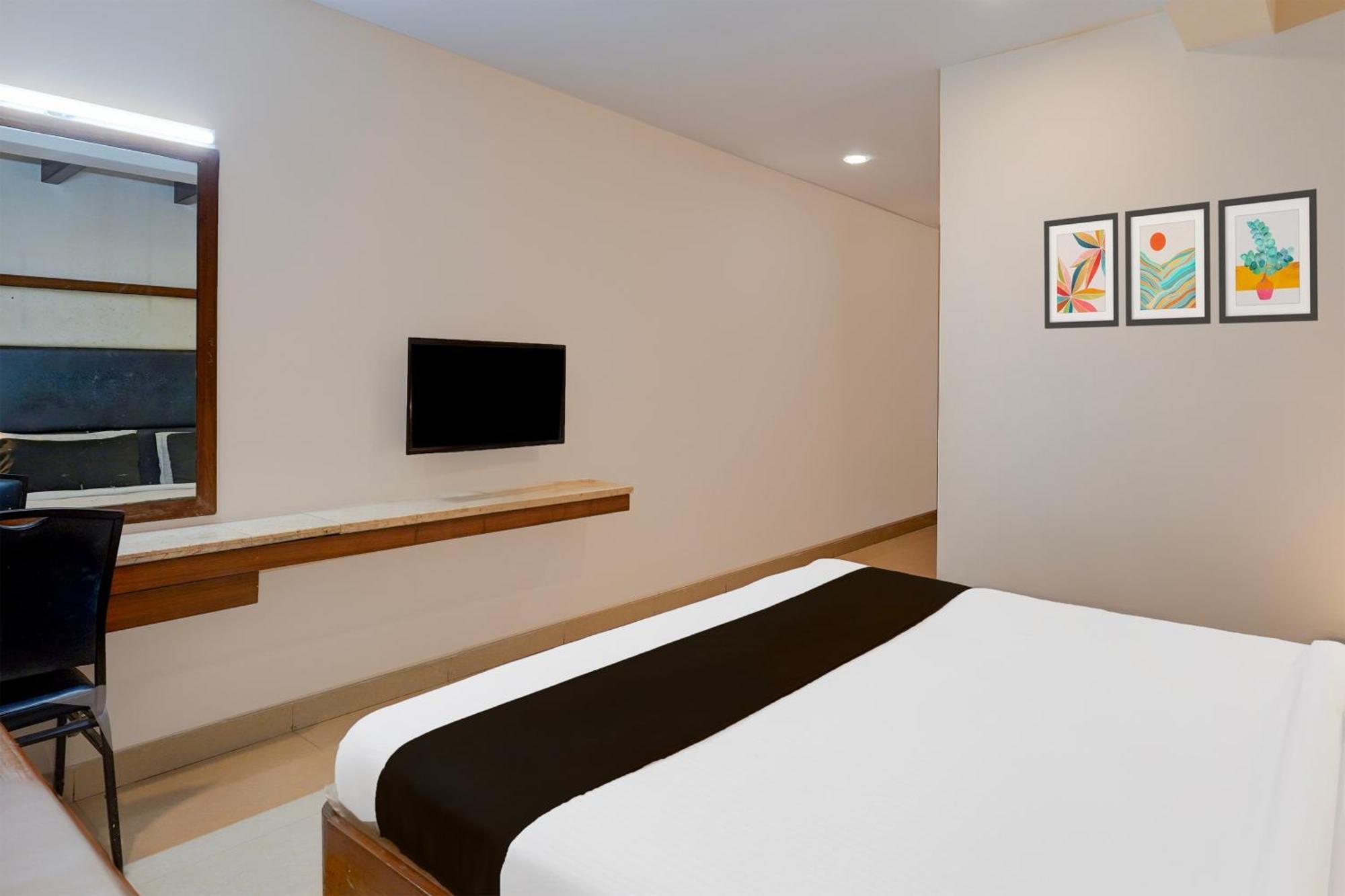Super Townhouse Arcot Road Near Kauvery Hospital Chennai Exterior photo
